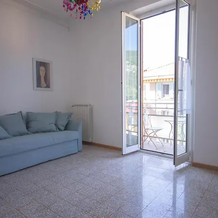 Spiti Mou La Spezia